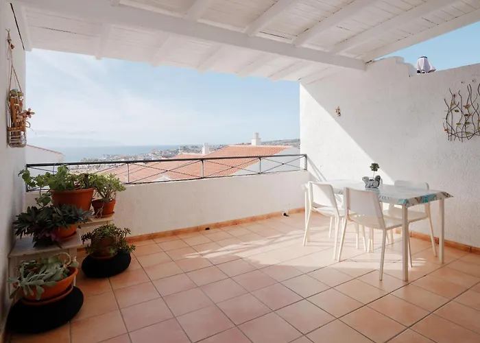 Yourhouse Casana Costa Adeje (Tenerife)