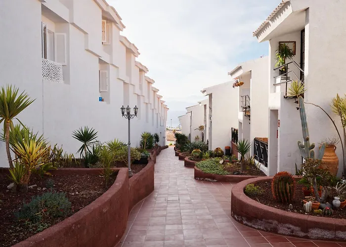 Yourhouse Casana * Costa Adeje (Tenerife)