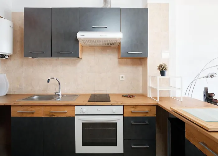 Yourhouse Casana Apartamento *